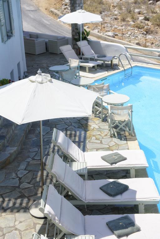Yperia Hotel Aegiali Exterior photo