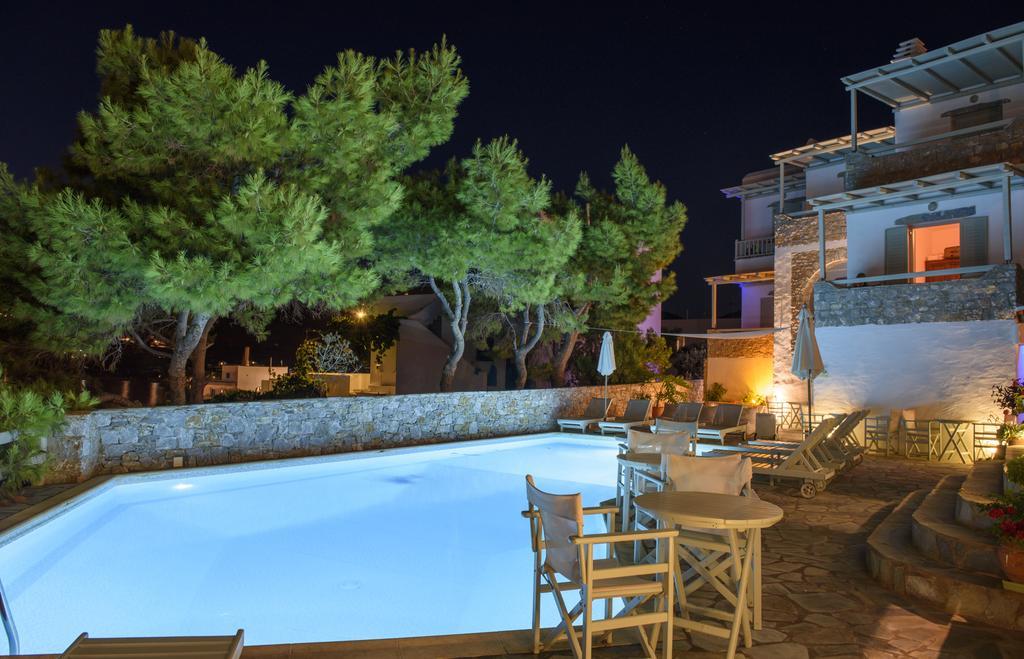 Yperia Hotel Aegiali Exterior photo